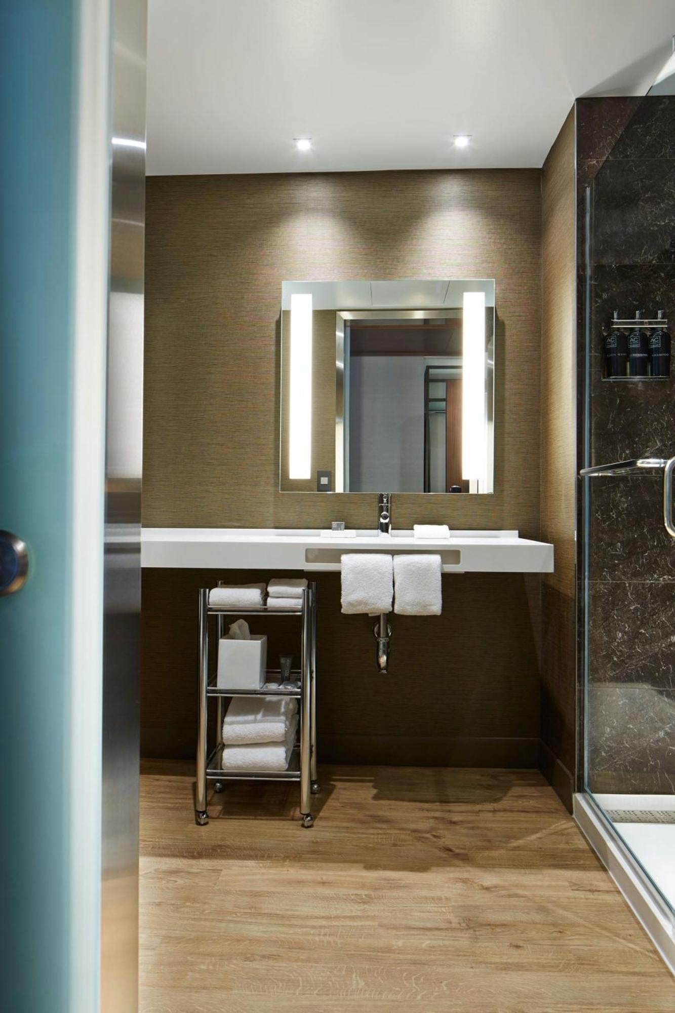 Ac Hotel By Marriott Portland Downtown, Or Εξωτερικό φωτογραφία